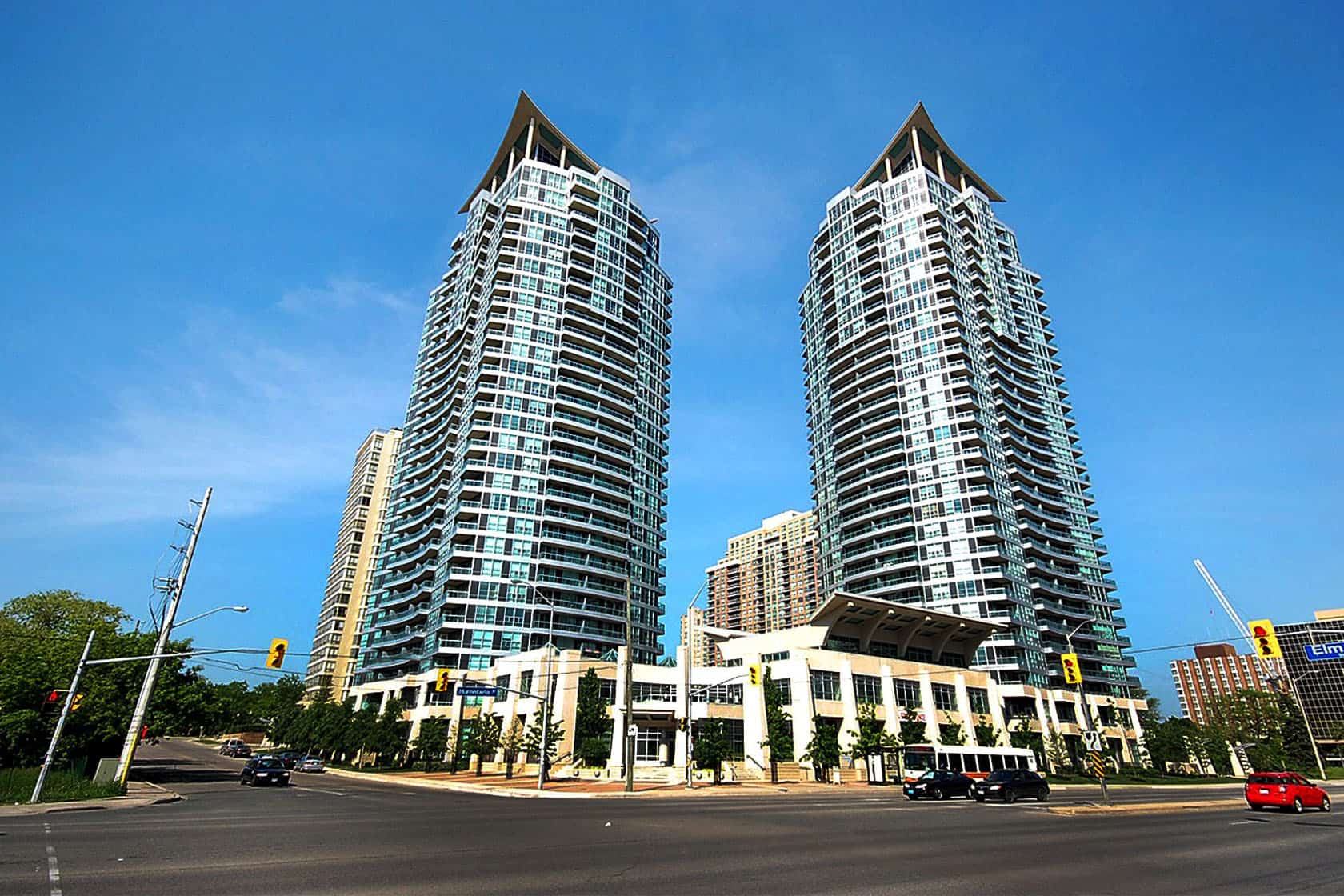 1 & 33 Elm Drive City One Real Estate Agent in Square One